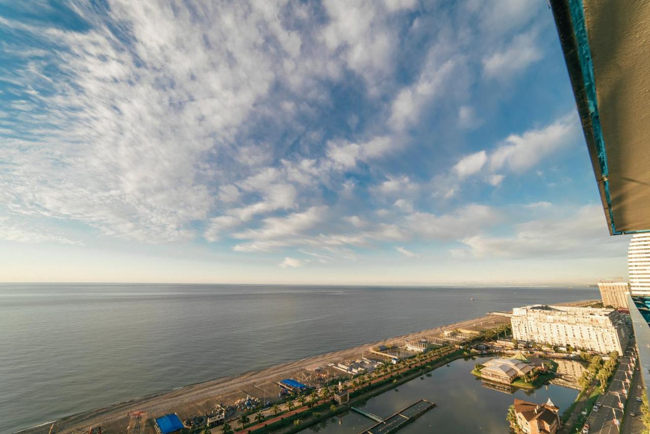 Gc Apartments Batumi Exterior foto